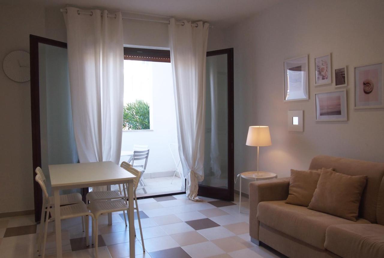 Le Rose Beach & Suites Appartamenti Fronte Mare A Villarosa Martinsicuro Eksteriør billede